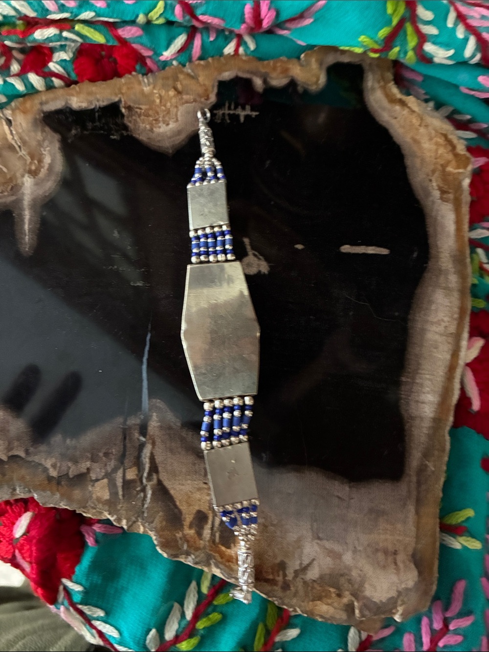 Handmade Blue Stone & Silver Beaded Women's Bracelet - Picture 3 of 4